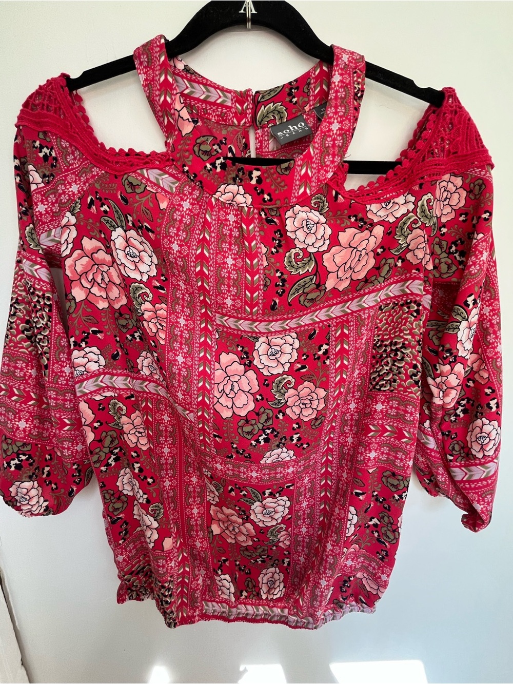 Coquette Garden Girl Botanical Floral SOHO Red Pink Cold-Shoulder Blouse Size XS